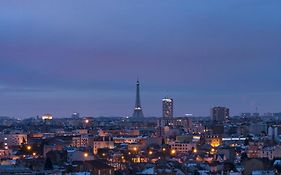 Eiffel Tower View Homestay,20Mins To Paris